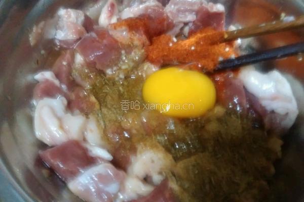 炸羊肉串的做法图解5