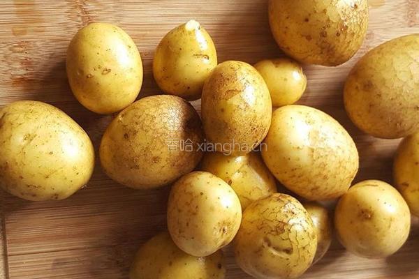 沙拉土豆泥的做法图解1