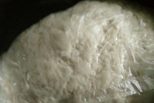 萝卜葱肉家常饺子的做法图解2