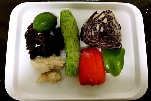 鸡肉沙拉的做法图解1