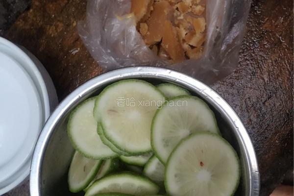 冰片糖炖柠檬的做法图解3
