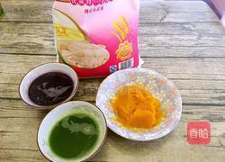 猪肉香菇玉米饺子的做法图解1
