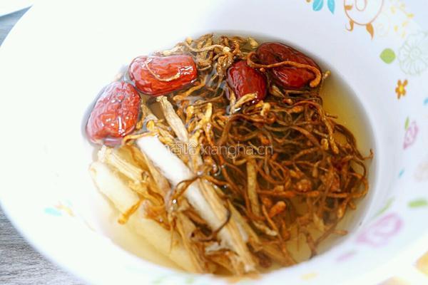 虫草花炖鸡的做法图解3