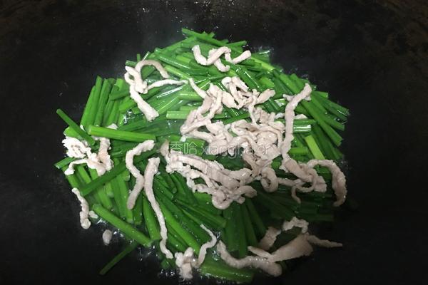 韭苔炒肉的做法图解10
