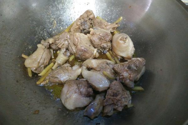 焖鸭肉的做法图解7