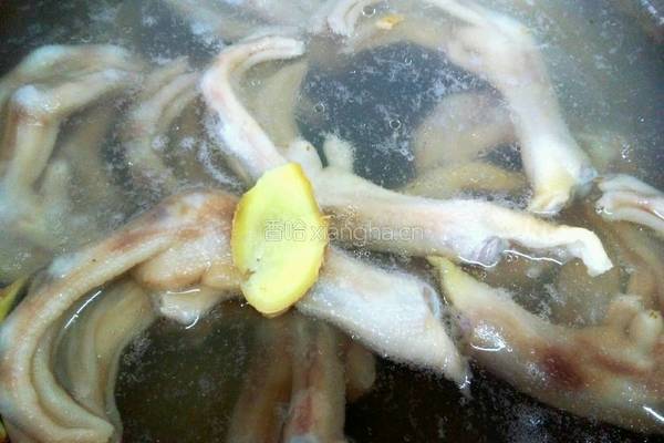 泡椒鸭爪的做法图解3