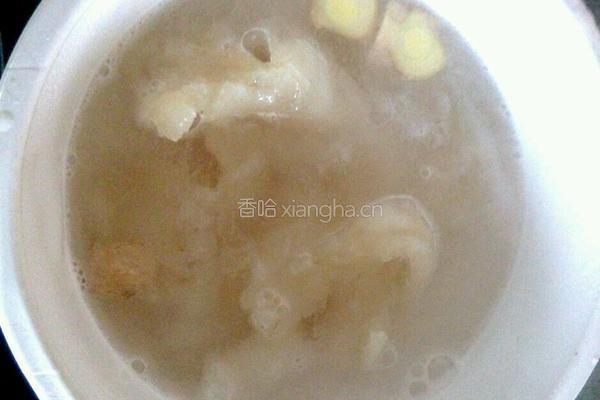 花胶炖六品的做法图解2