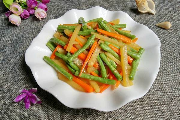 土豆炒豆角的做法图解9