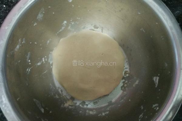 蛋黄酥的做法图解3