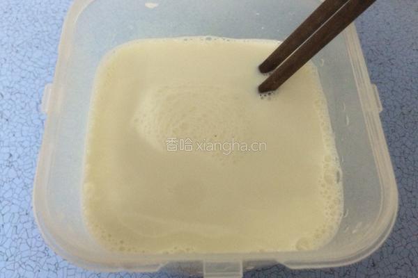 酸牛奶的做法图解4