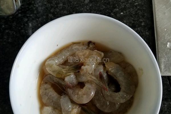 香酥炸虾球的做法图解5