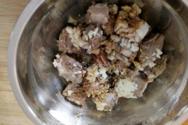 南瓜蒸排骨的做法图解4