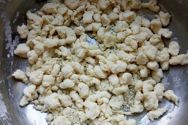 土豆疙瘩汤的做法图解3