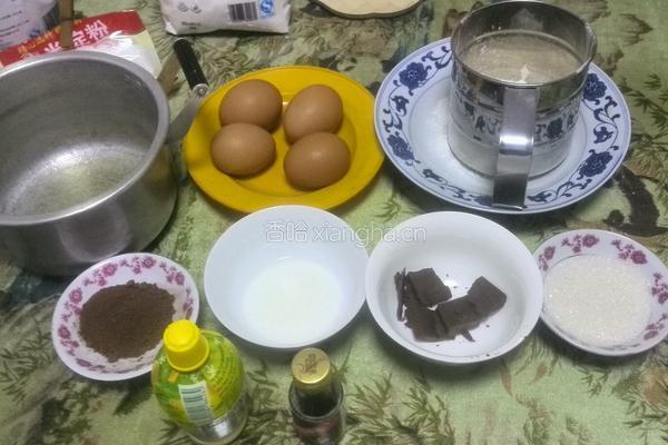 巧克力海绵蛋糕的做法图解1