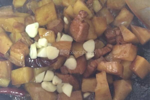 土豆烧猪肉的做法图解9