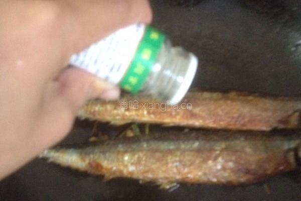 香煎秋刀的做法图解7