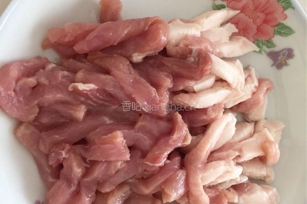 莲藕炒肉的做法图解2