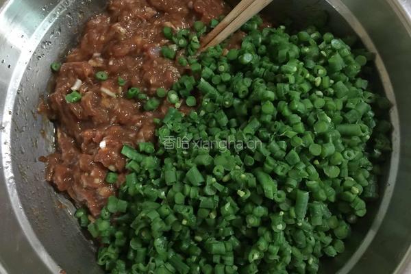 猪肉豆角水饺的做法图解10