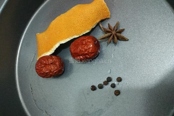 花生猪脚汤的做法图解3