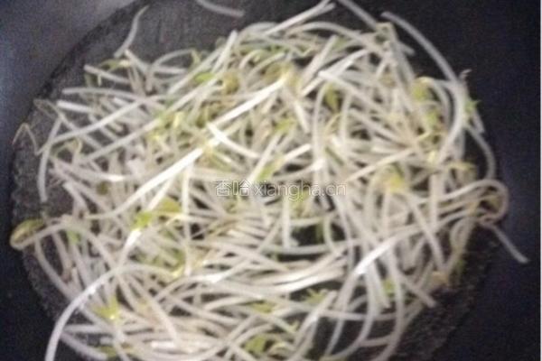 凉拌粉皮的做法图解2