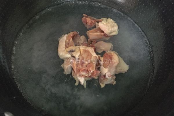 冬瓜炖鸡汤的做法图解1