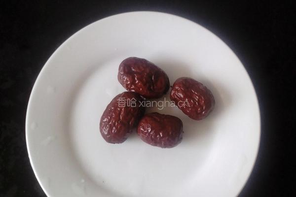 桂圆红枣汤的做法图解1