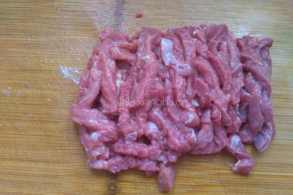 红萝卜丝炒牛肉丝的做法图解1