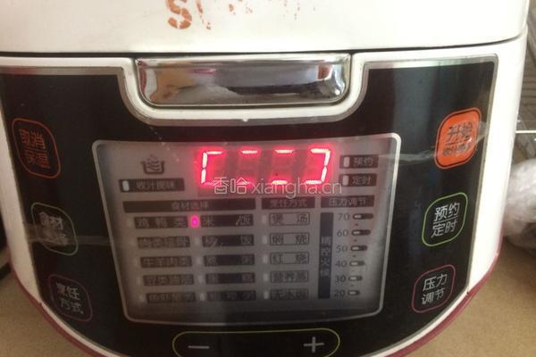香菇腊肠焖饭的做法图解9