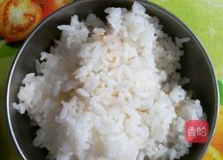 鱼香炒饭的做法图解1
