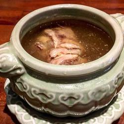 药材炖鸡的做法[图]