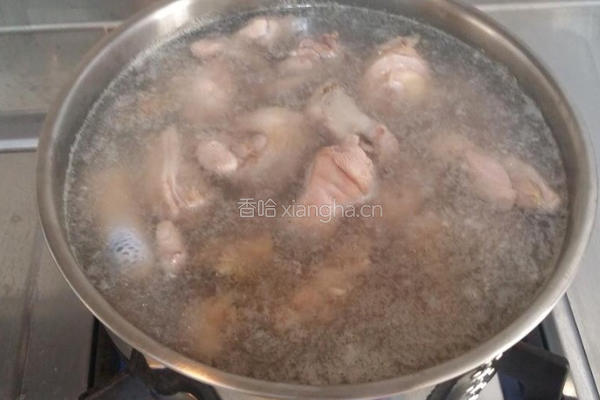 药材炖鸡的做法图解5