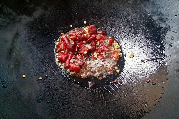 香辣水煮肉片的做法图解11