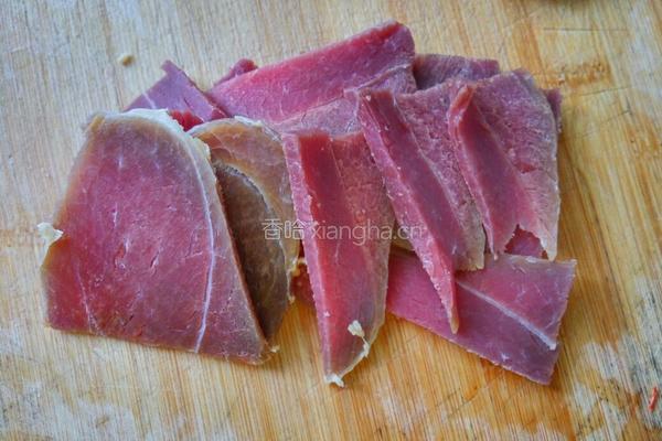 腊肉蒸土豆的做法图解3