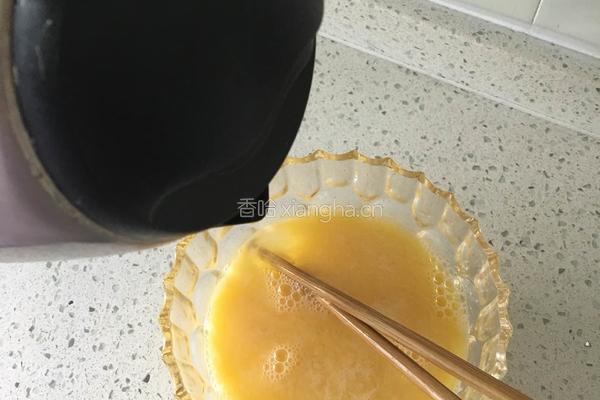 热狗鸡蛋饼的做法图解3