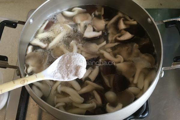 菌菇煲的做法图解9