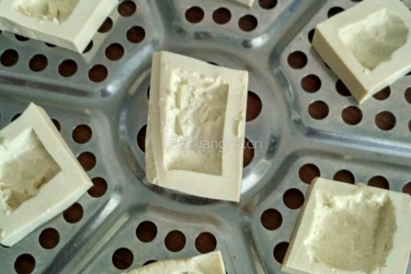 三鲜豆腐扒的做法图解1