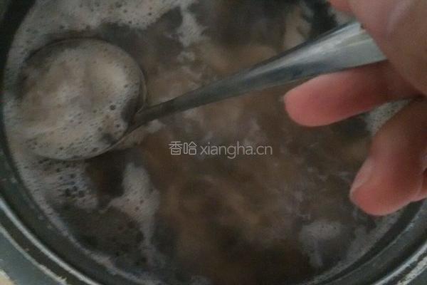 排骨汤的做法图解4