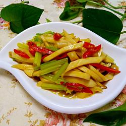 芹菜杏鲍菇炒干贝的做法[图]