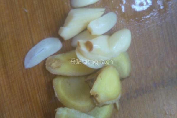 黑鱼豆腐汤的做法图解3