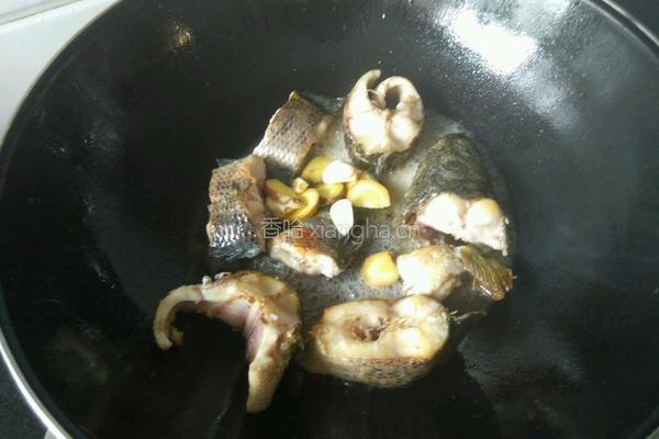 黑鱼豆腐汤的做法图解6