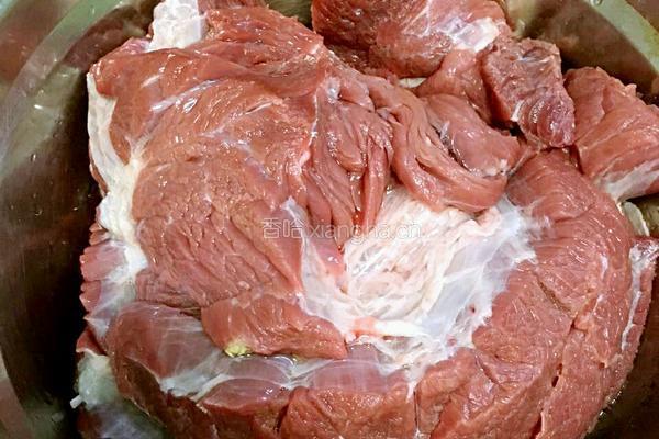 青椒牛肉丝的做法图解1