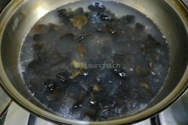 山药木耳的做法图解2