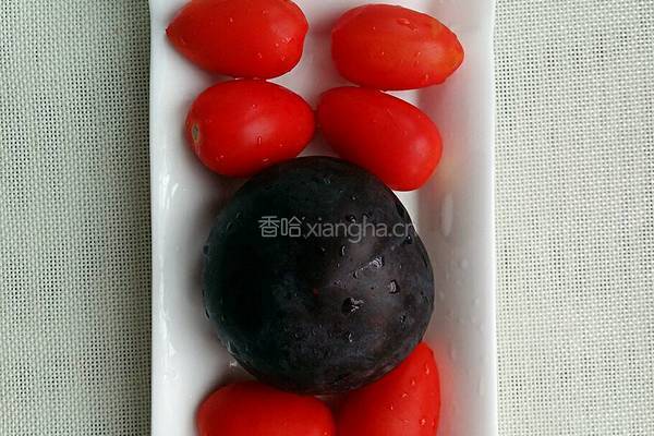 酸奶水果的做法图解1