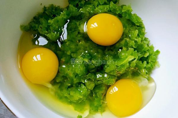 苦瓜鸡蛋饼的做法图解3