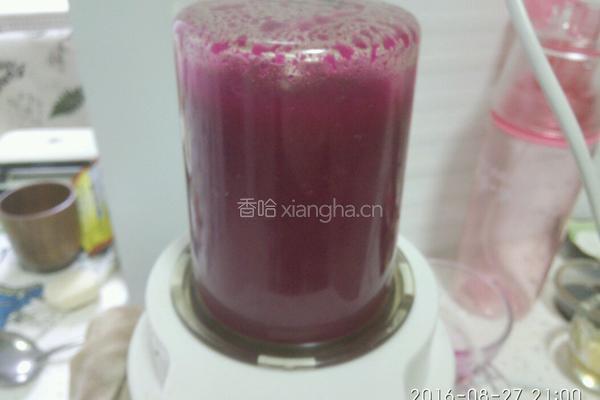 火龙果果汁的做法图解4