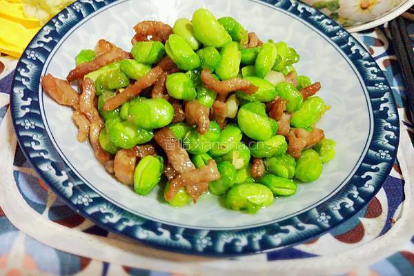 毛豆肉丝的做法图解1