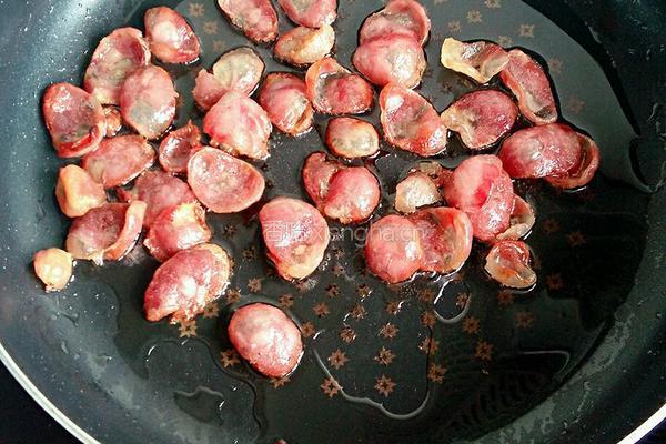 腊味香菇焖饭的做法图解4