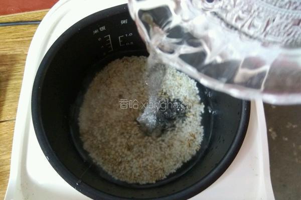 薏米粥的做法图解5