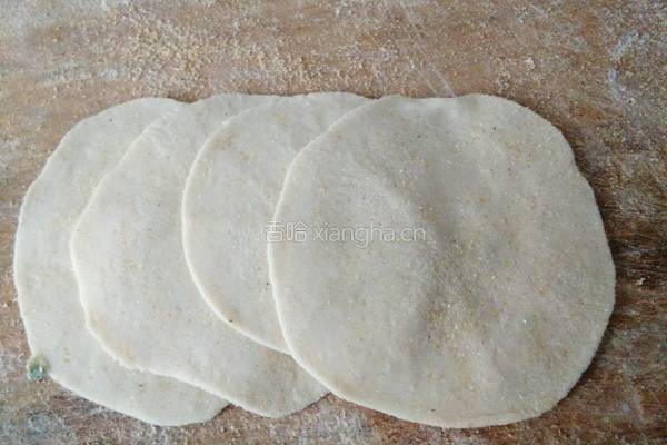 黄瓜猪肉木耳水饺的做法图解15