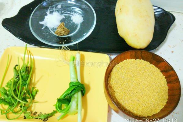 炝锅稀饭的做法图解1